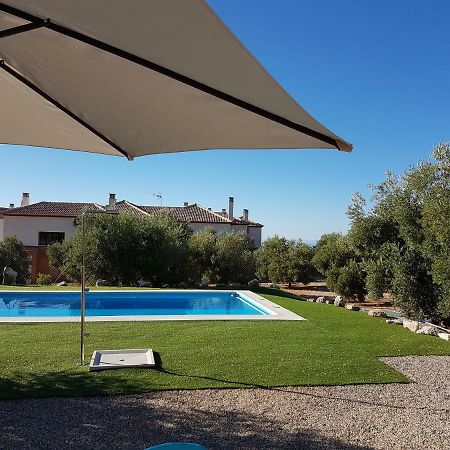 Apartamentos Rurales La Dehesa Del Acebuche ハエン エクステリア 写真