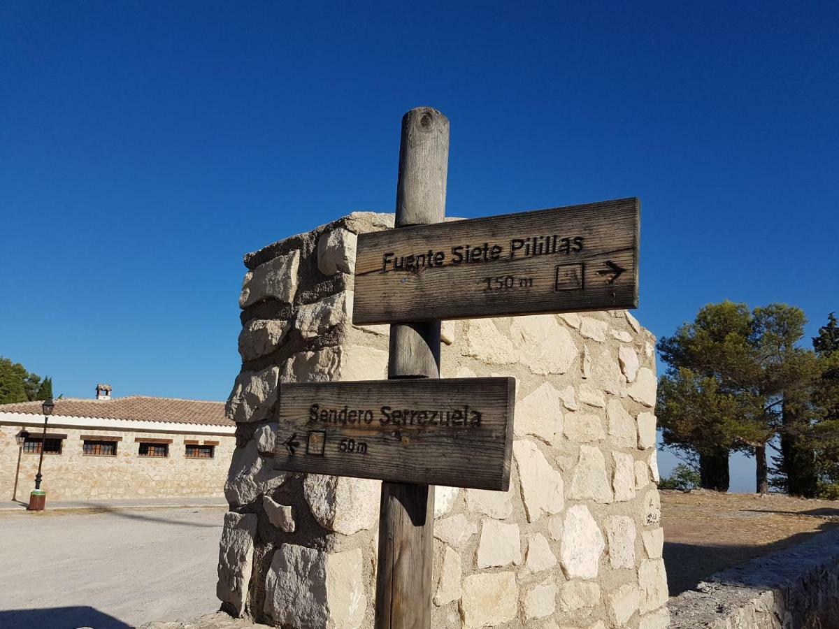 Apartamentos Rurales La Dehesa Del Acebuche ハエン エクステリア 写真